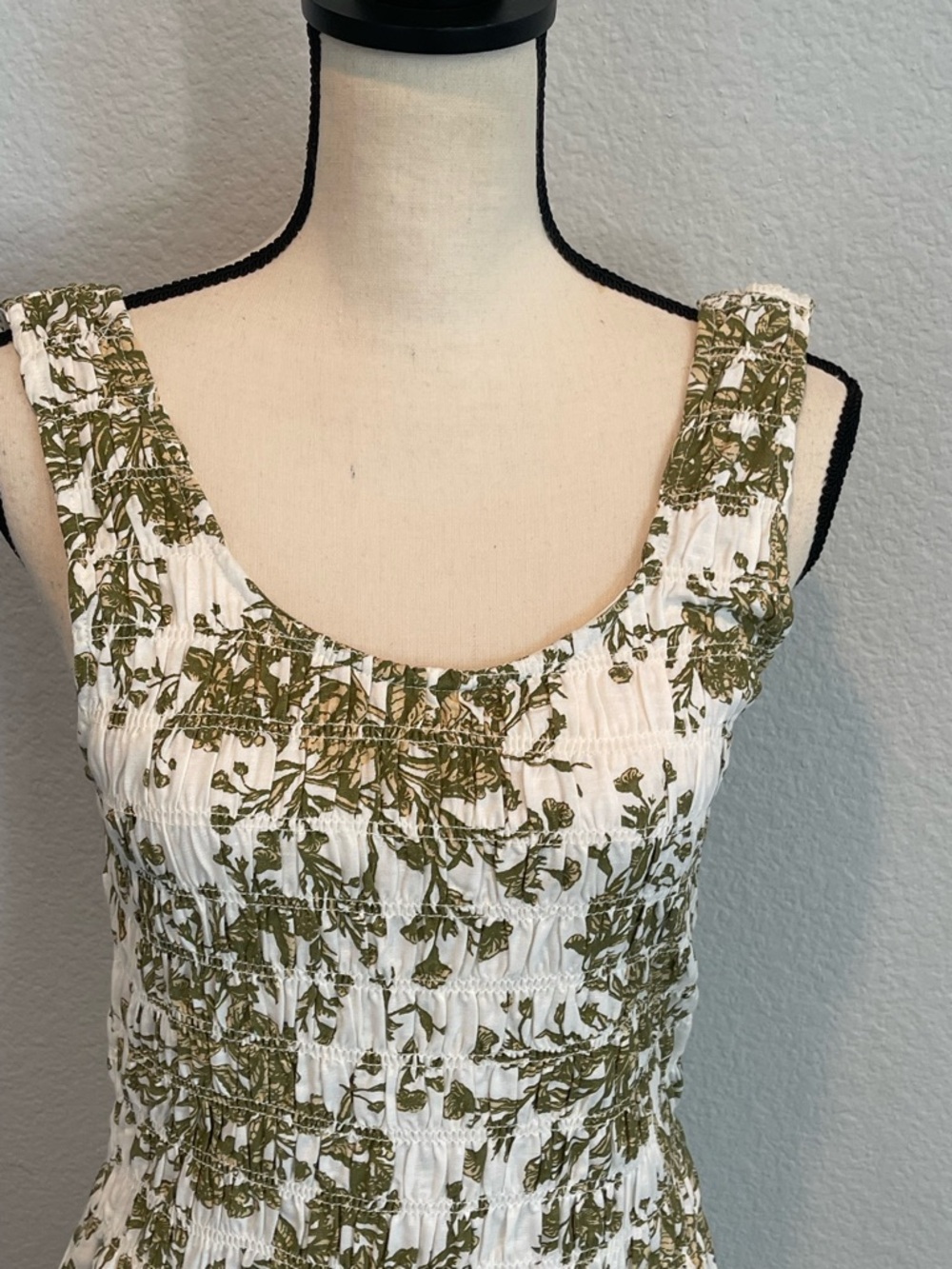 Sleeveless White Dress with Olive Green Botanical Print - Picture 2 of 10